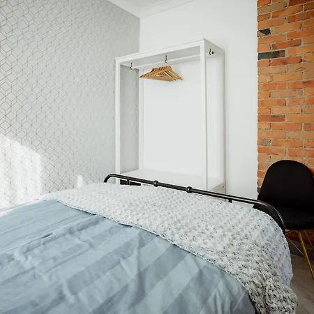 Uue Taenava Korter アパート *