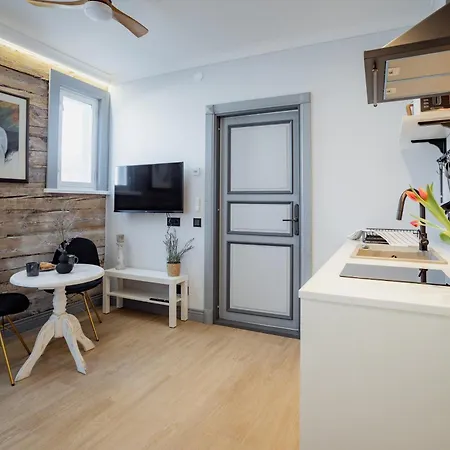 Apartment Uue Taenava Korter