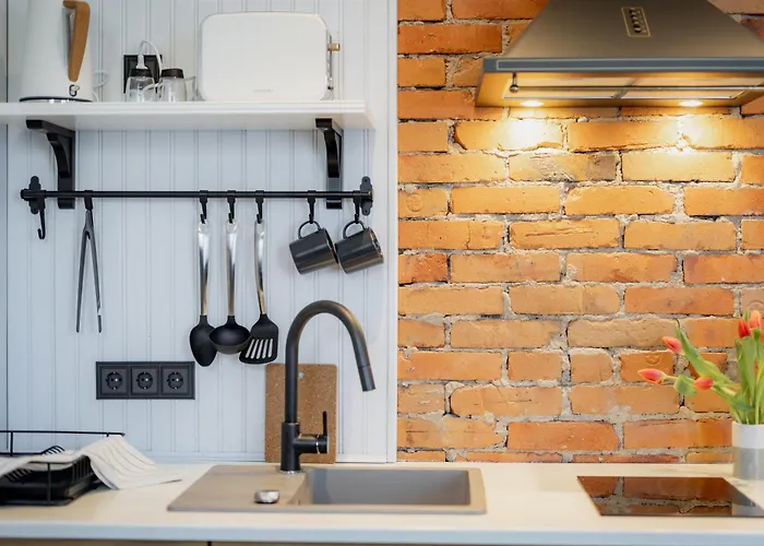 Uue Taenava Korter * Курессааре